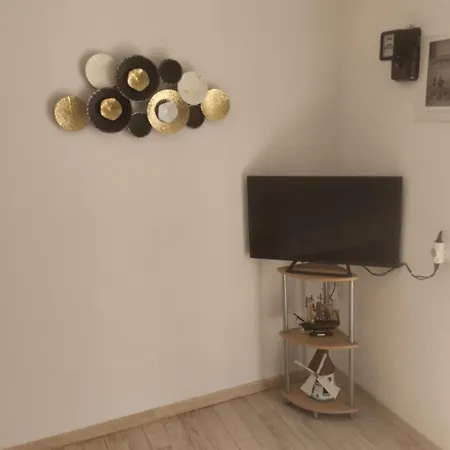 Dimitris House Apartamento