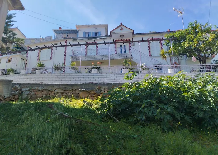 Διαμέρισμα Dimitris House *